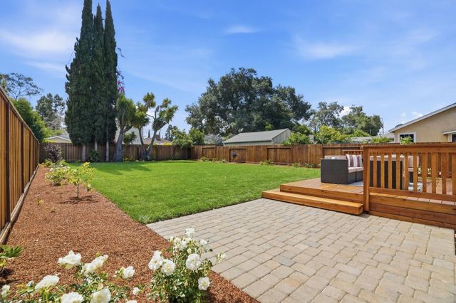 218 N Murphy Avenue, Sunnyvale, CA 94086