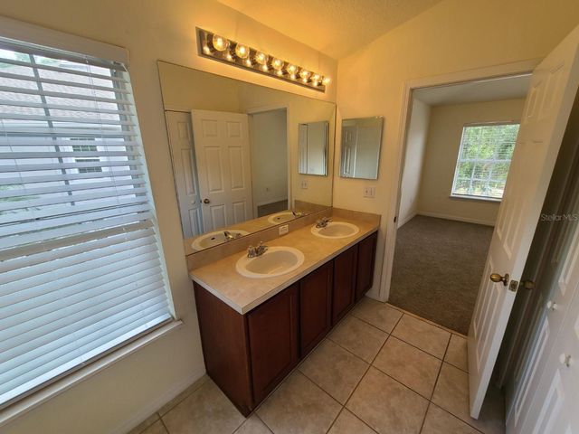 27727 PLEASURE RIDE LOOP, Wesley Chapel, FL 33544