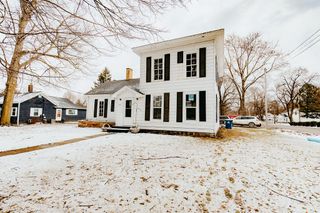 233 S Oak Street, Sheridan, MI 48884