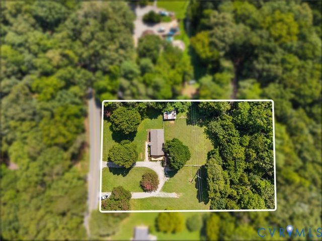 3075 Judes Ferry Rd, Powhatan, VA 23139