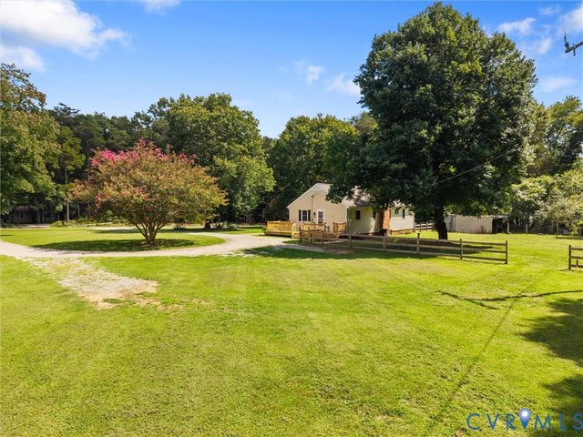 3075 Judes Ferry Rd, Powhatan, VA 23139