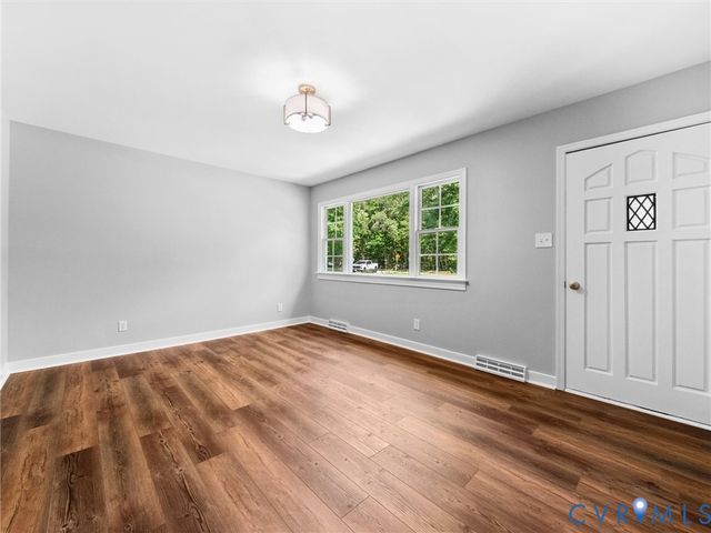 3075 Judes Ferry Rd, Powhatan, VA 23139