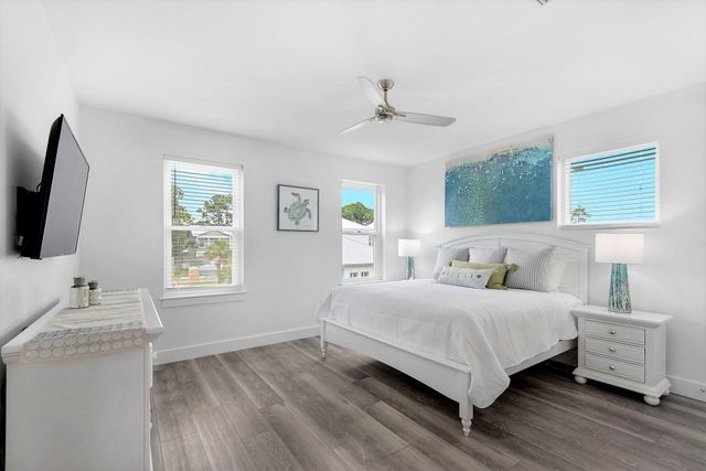 64 Lakeland Drive, Miramar Beach, FL 32550