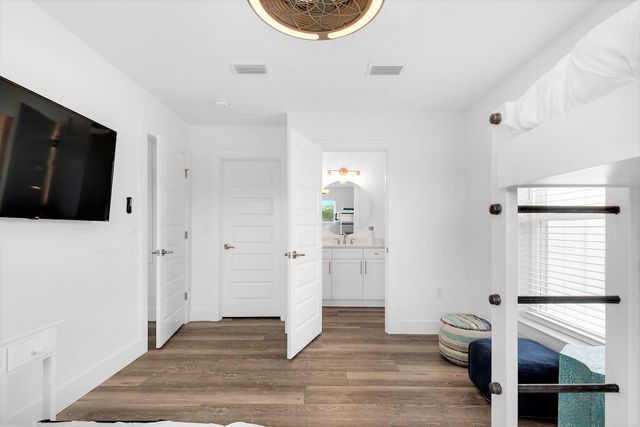 64 Lakeland Drive, Miramar Beach, FL 32550