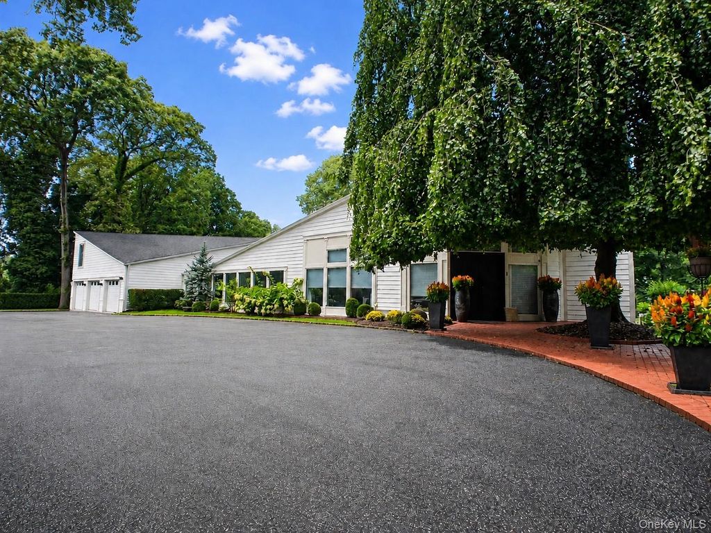 5 Carol Lane, Upper Brookville, NY 11545 — photo 2