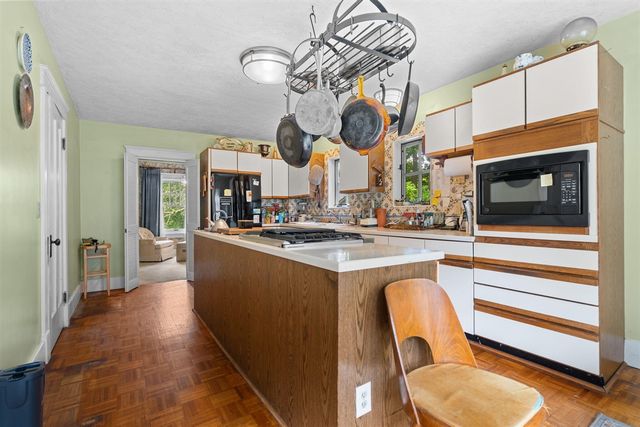 3080 Whitmore Lake Road, Ann Arbor, MI 48105