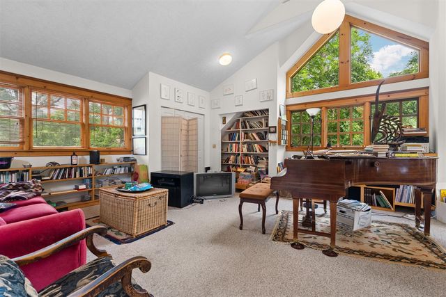 3080 Whitmore Lake Road, Ann Arbor, MI 48105