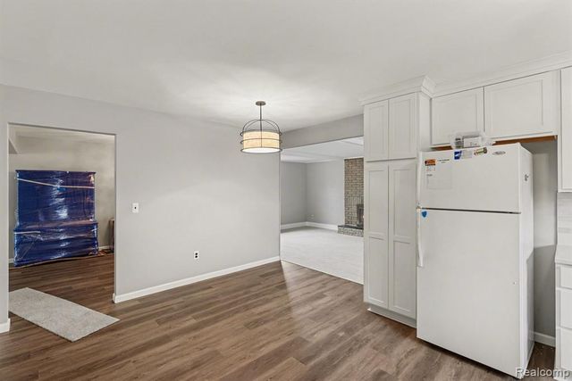 5698 Bingham Drive, Troy, MI 48085