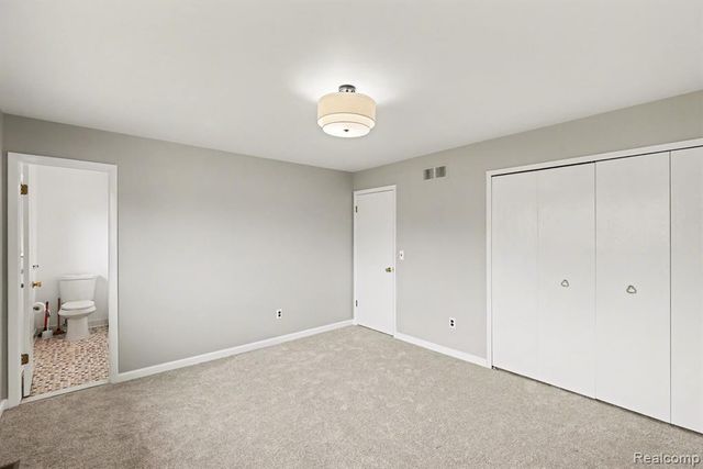 5698 Bingham Drive, Troy, MI 48085