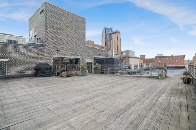 214 4th Street E 226, Saint Paul, MN 55101