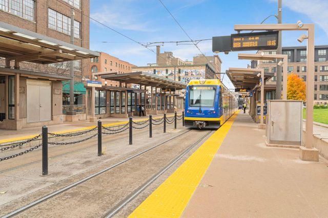 214 4th Street E 226, Saint Paul, MN 55101