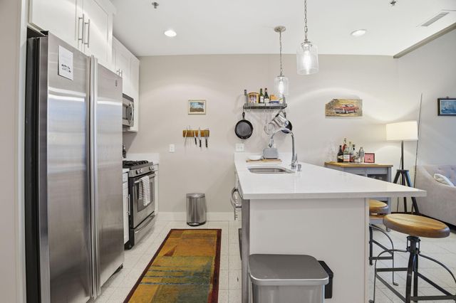 214 4th Street E 226, Saint Paul, MN 55101