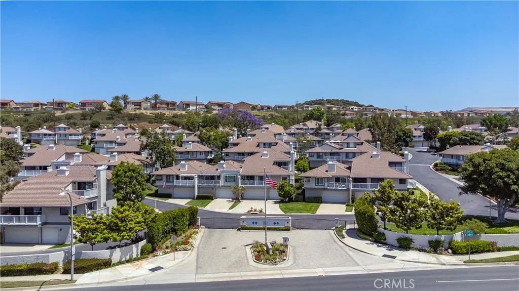 2377 Sommerset Dr, Brea, CA 92821