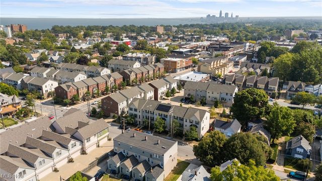 12122 Detroit Avenue, Lakewood, OH 44107