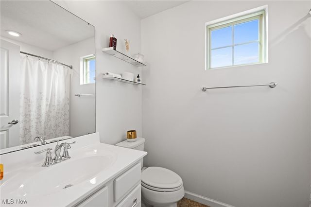 12122 Detroit Avenue, Lakewood, OH 44107