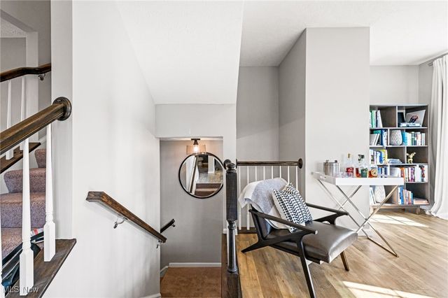 12122 Detroit Avenue, Lakewood, OH 44107