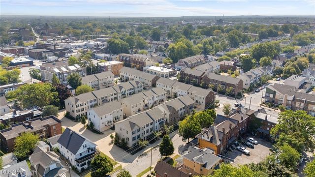 12122 Detroit Avenue, Lakewood, OH 44107