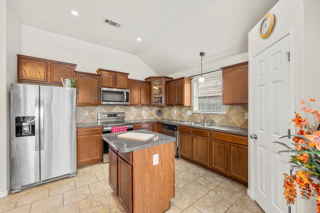 2014 Merlin DR, Harker Heights, TX 76548