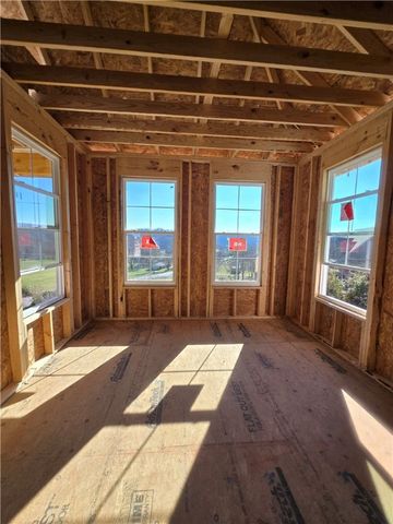 3500 NW Woodberry Court, Bentonville, AR 72712