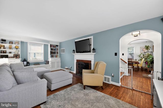 106 S GIRARD ST, Woodbury, NJ 08096