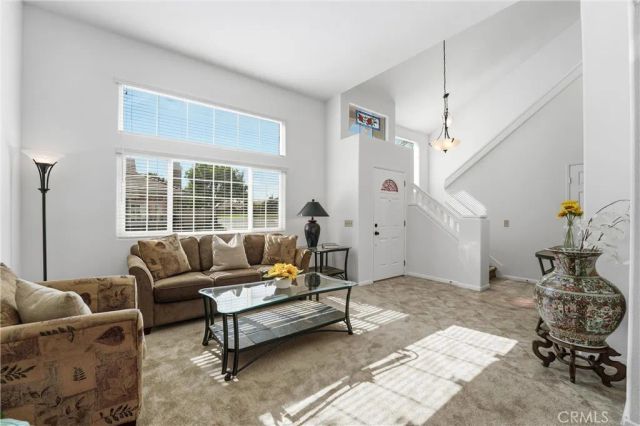 2061 Pueblo, Tustin, CA 92782
