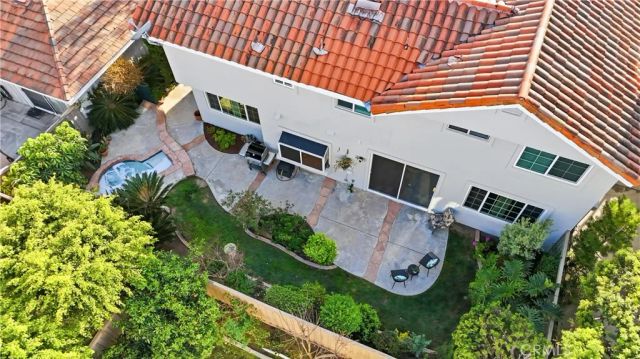 2061 Pueblo, Tustin, CA 92782