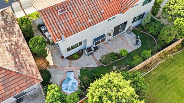 2061 Pueblo, Tustin, CA 92782