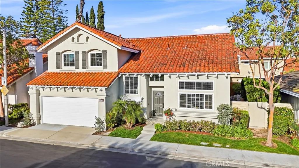 2061 Pueblo, Tustin, CA 92782