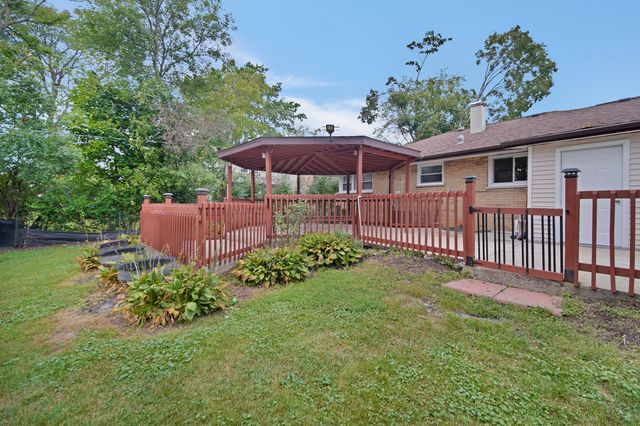 2244 205th Street, Chicago Heights, IL 60411