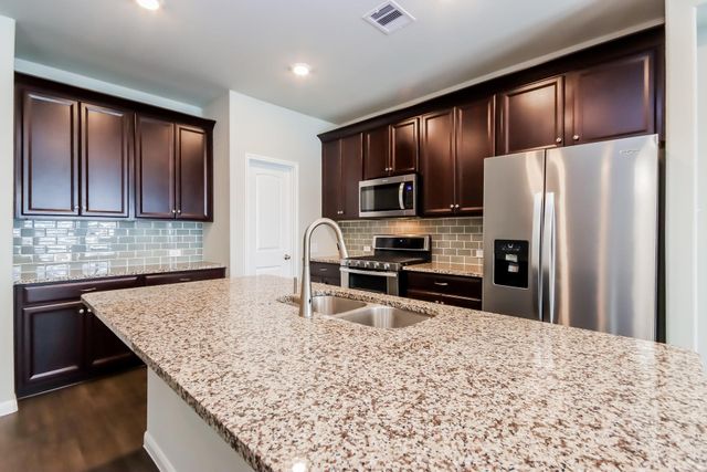4606 Wildflower Way, Baytown, TX 77521