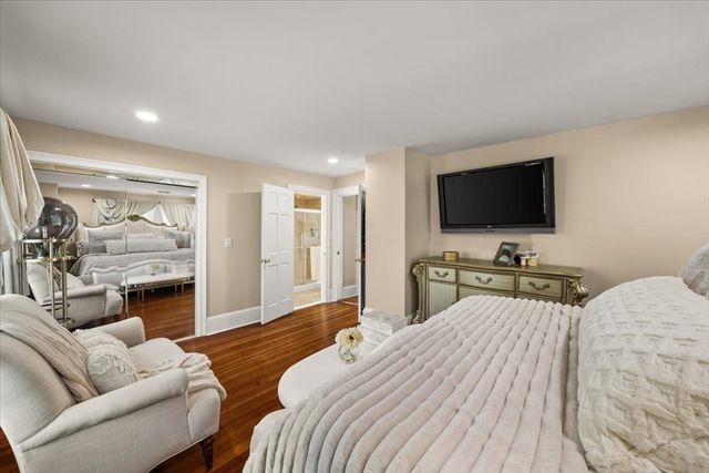 15 Belcher Ave, Brockton, MA 02301