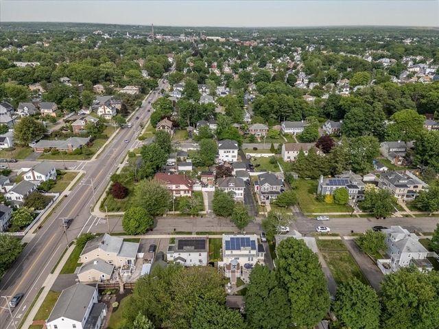 15 Belcher Ave, Brockton, MA 02301