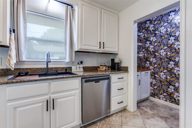 1306 Northlake Drive, Richardson, TX 75080