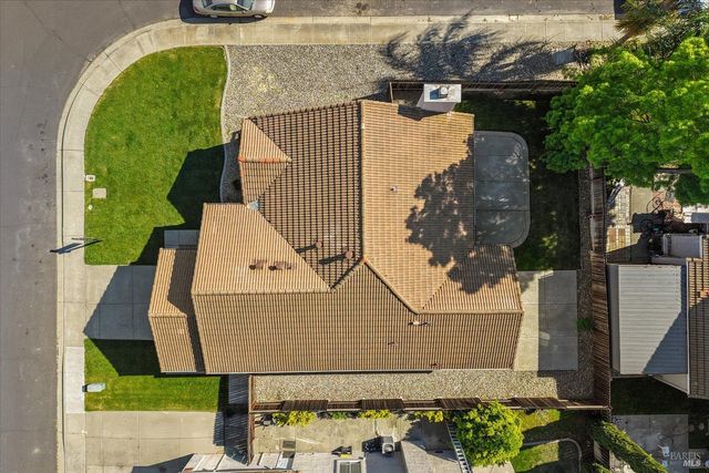 212 Laurelwood Way, Vacaville, CA 95687