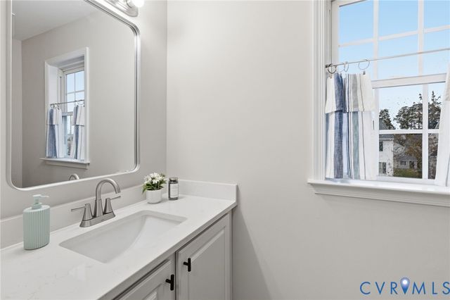 11417 Alder Glen Way, Glen Allen, VA 23059