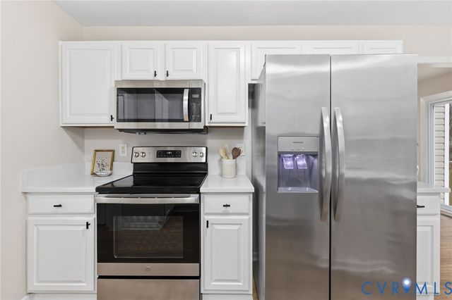 11417 Alder Glen Way, Glen Allen, VA 23059