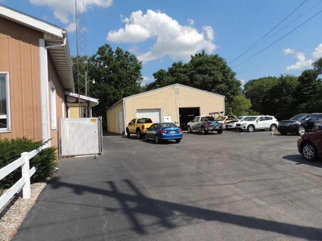 457 S Campbell Street, Valparaiso, IN 46385