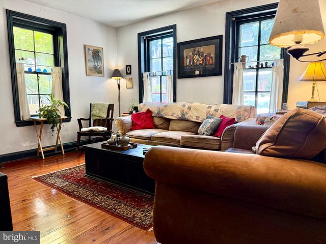 420 W WOODLAWN ST, Philadelphia, PA 19144