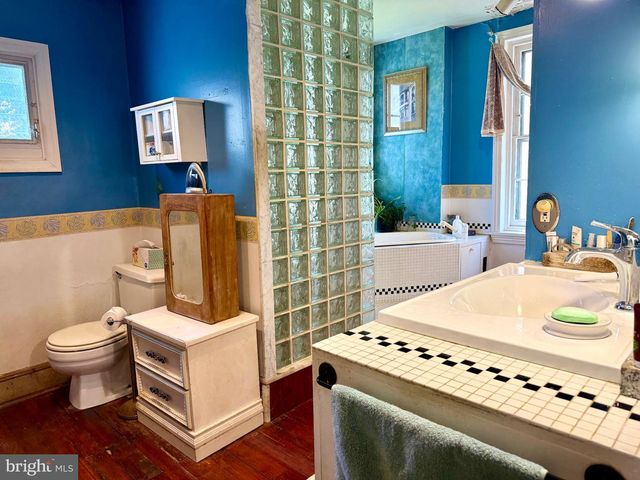 420 W WOODLAWN ST, Philadelphia, PA 19144