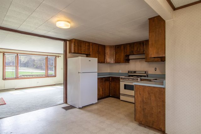 2029 Ten Mile Square Road, Charleston, VT 05846
