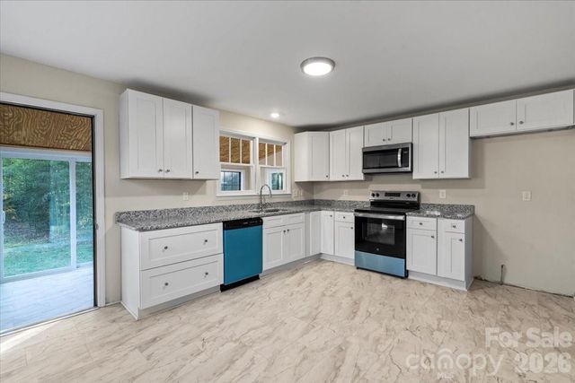 165 E Lacy Street, Chester, SC 29706