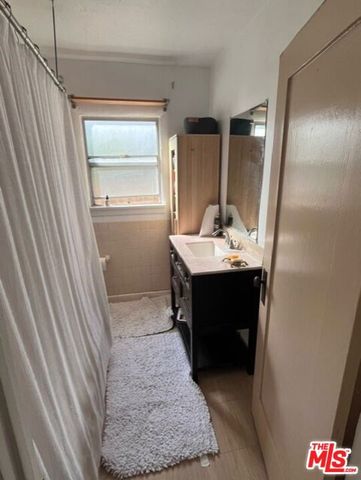 4354 Coolidge Avenue, Los Angeles, CA 90066