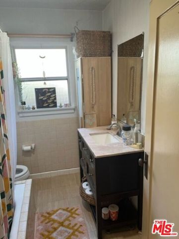 4354 Coolidge Avenue, Los Angeles, CA 90066