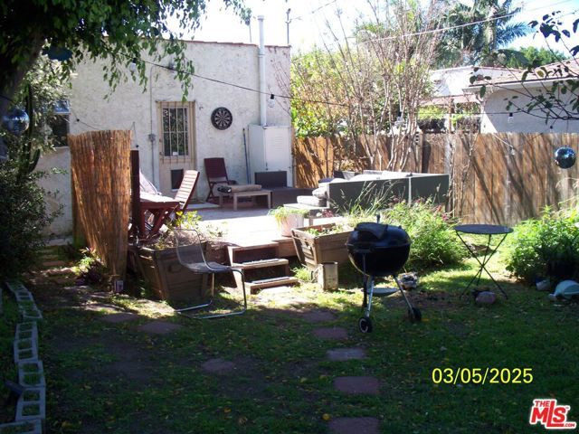 4354 Coolidge Avenue, Los Angeles, CA 90066