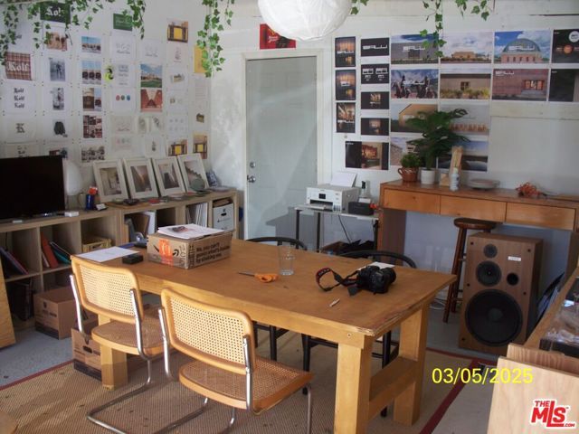 4354 Coolidge Avenue, Los Angeles, CA 90066
