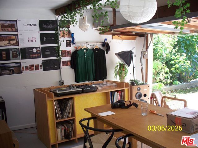 4354 Coolidge Avenue, Los Angeles, CA 90066