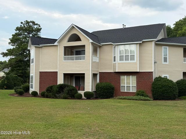 605 Spring Forest Road E, Greenville, NC 27834
