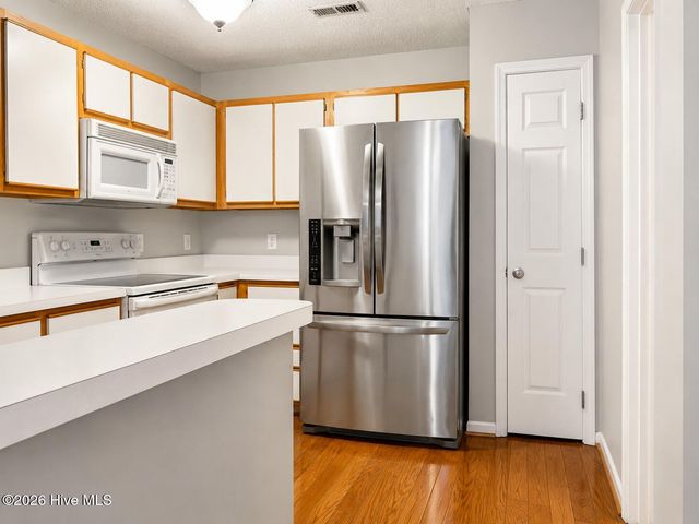 605 Spring Forest Road E, Greenville, NC 27834