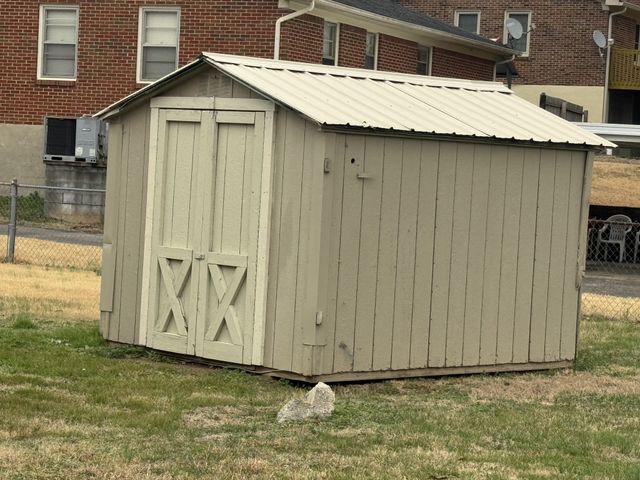 2801 Campbellsville Pike, Columbia, TN 38401