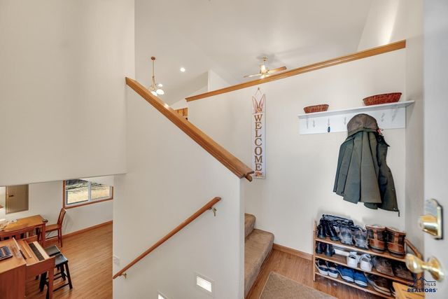 3135 WILLOWBEND RD, Rapid City, SD 57703